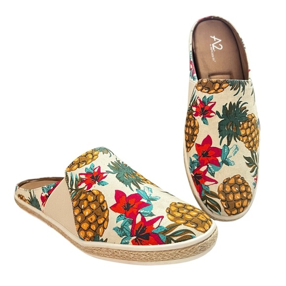 Aerosoles A2 10.5 Have Fun Pineapple Canvas Slip On Boho Comfort Mule Flats - Picture 4 of 12